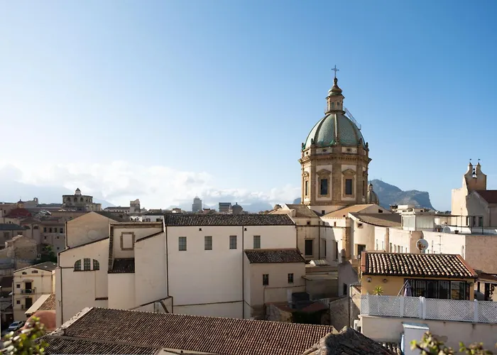 Sopra I Tetti Di Ballaro